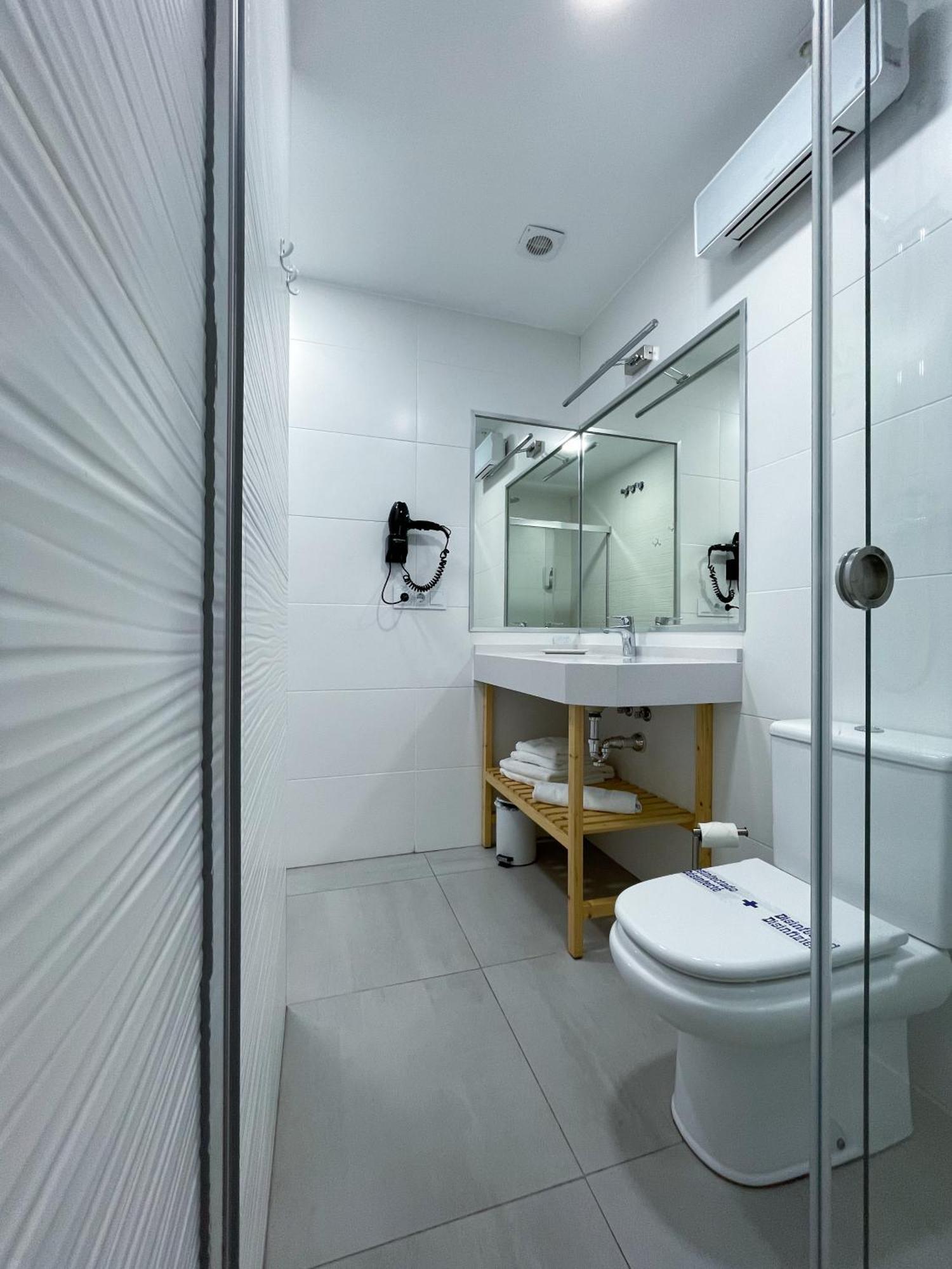 Apartamentos Lusitania Parking Gratis Bajo Disponibilidad Mérida Ngoại thất bức ảnh